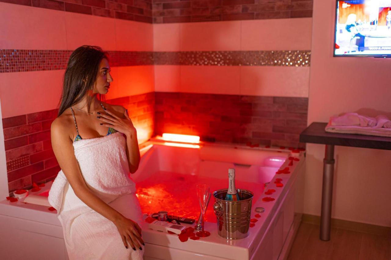 Luxurysuitepirandello Catánia Buitenkant foto